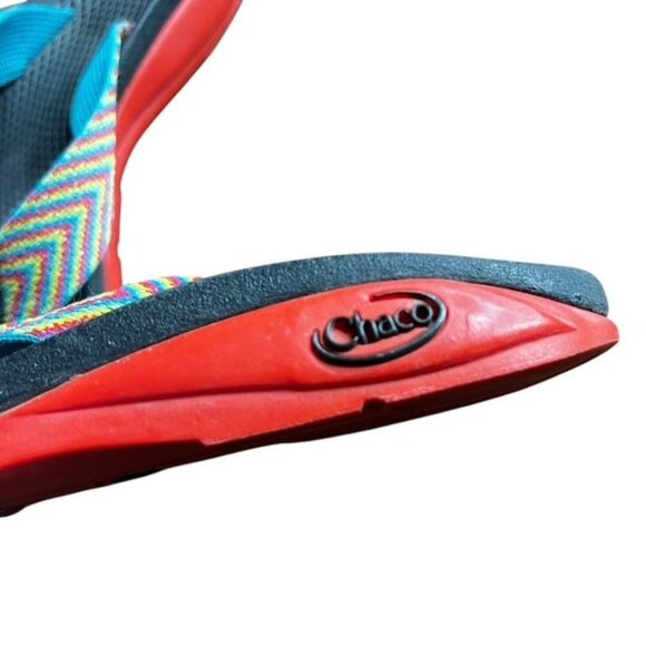 Chaco Women's Size 5 Rainbow Strap Flip Flop Sandals - Picture 3 of 4